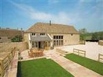 Large Holiday Home in near Cheltenham in Gloucestershire - sleeps 10