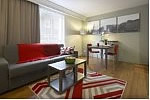 Sitting Room in City of London Apartments near Trafalgar Square